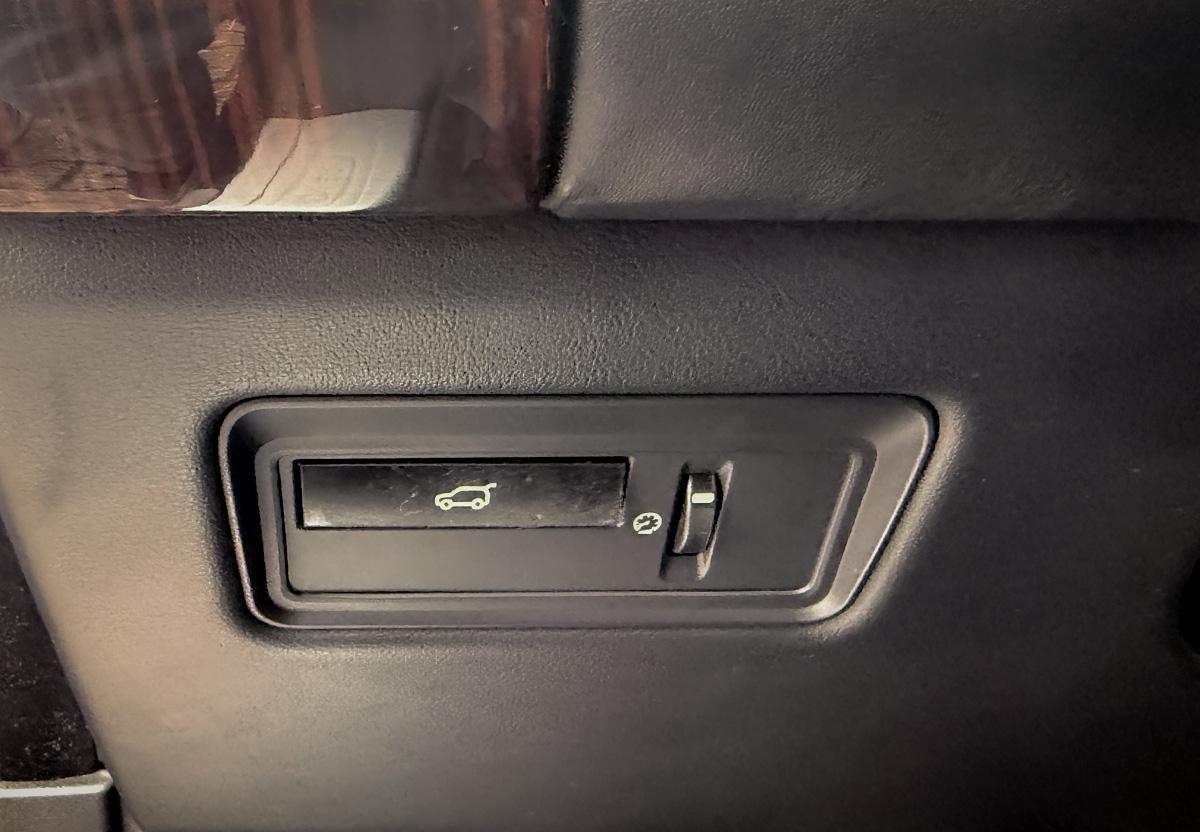 Land Rover Range Rover 4.4 SDV8 Vogue