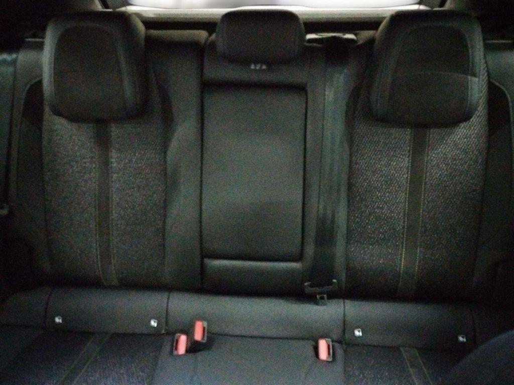 Peugeot 308 GT NAVI+LADESCHALE+MIRROR-SCREEN+360°RFK+ALA