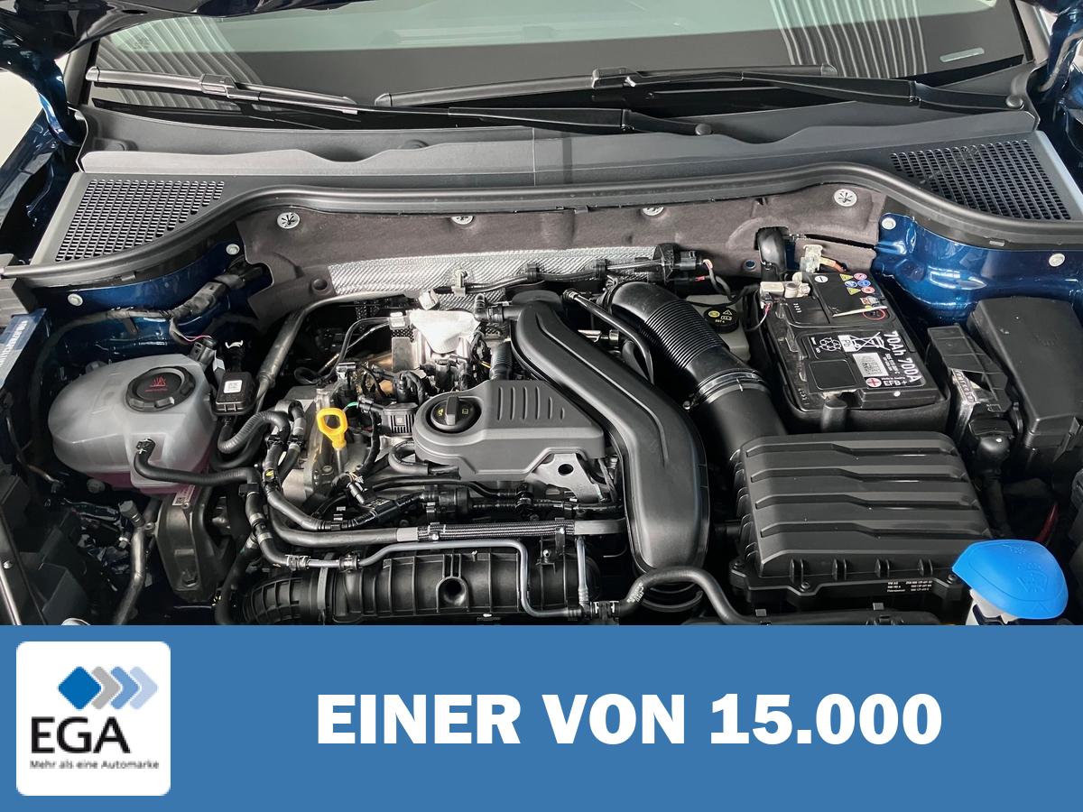 Skoda Karoq 1.5 TSI Tour Automatik - Schiebed./ Matrix-LED/ AHK