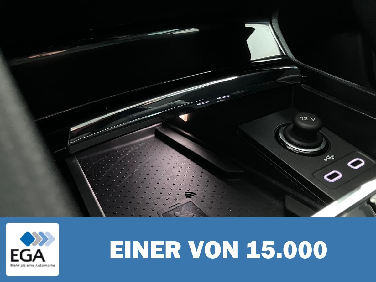 Skoda Karoq 1.5 TSI Tour Automatik - Schiebed./ Matrix-LED/ AHK