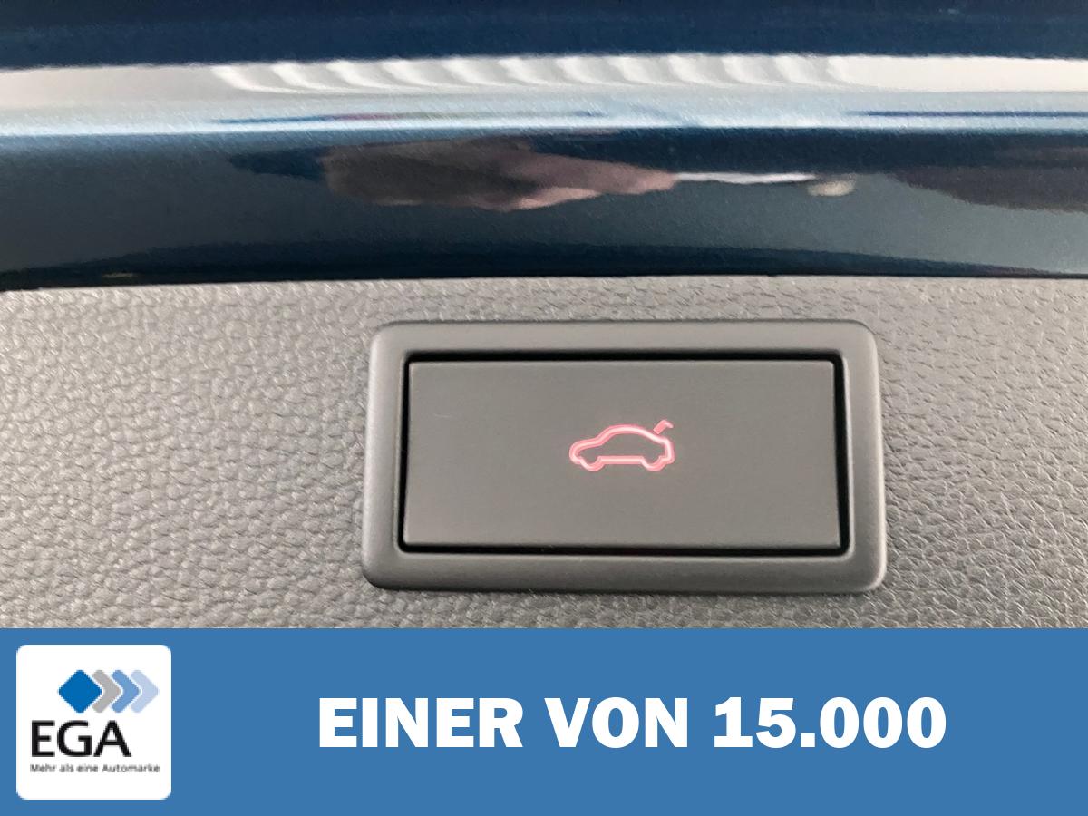 Skoda Karoq 1.5 TSI Tour Automatik - Schiebed./ Matrix-LED/ AHK