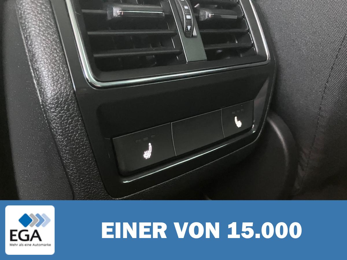 Skoda Karoq 1.5 TSI Tour Automatik - Schiebed./ Matrix-LED/ AHK