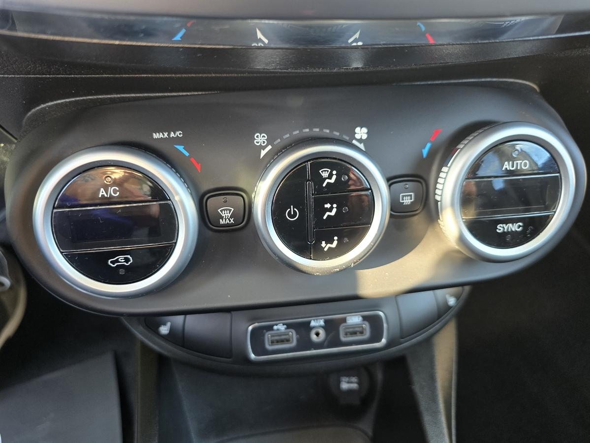 Fiat 500X 1.0 GSE Cross 4x2 #RFK #KLIMA #TEMPOMAT #SHZ #DAB #NAVI