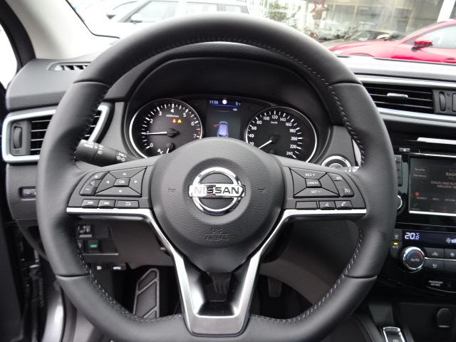 Nissan Qashqai 1.3 T-160 AT S&S KLIMAAUTOM*SHZG*NAVI*P-DACH*AVM