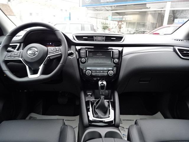 Nissan Qashqai 1.3 T-160 AT S&S KLIMAAUTOM*SHZG*NAVI*P-DACH*AVM