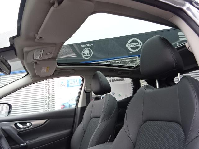 Nissan Qashqai 1.3 T-160 AT S&S KLIMAAUTOM*SHZG*NAVI*P-DACH*AVM