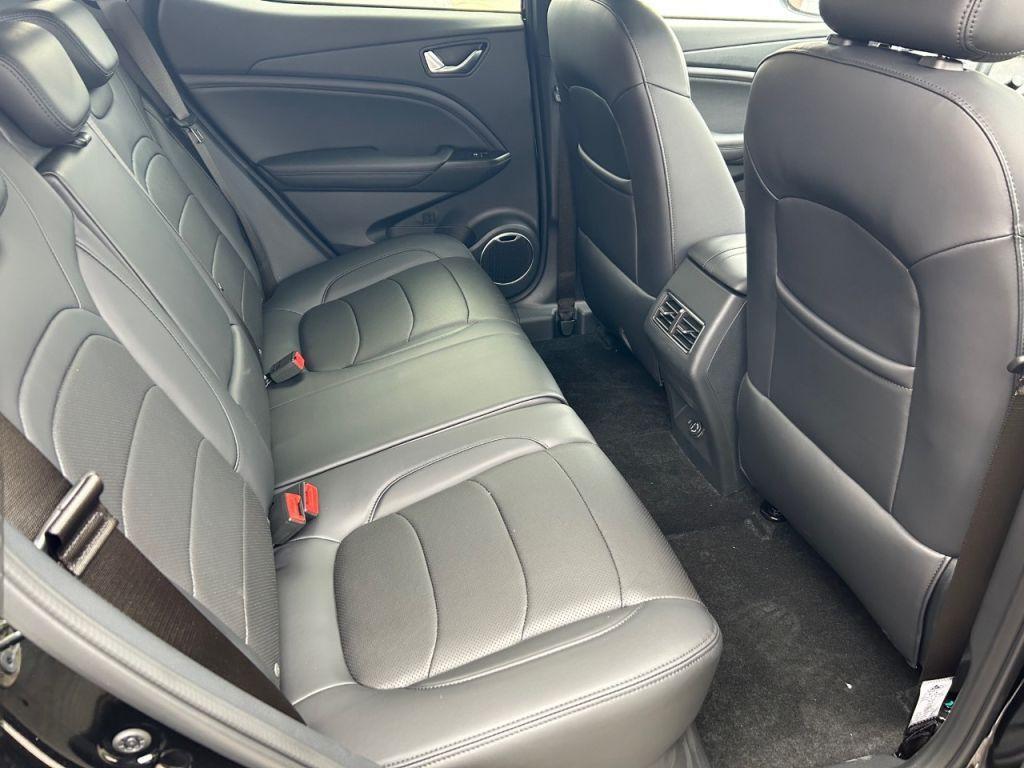 DFSK Seres 3 DFSK Seres