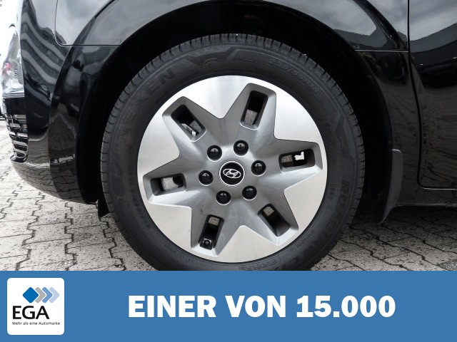 Hyundai Staria Prime CRDi Panorama Schiebedach Navi Leder Digitales Cockpit Bose