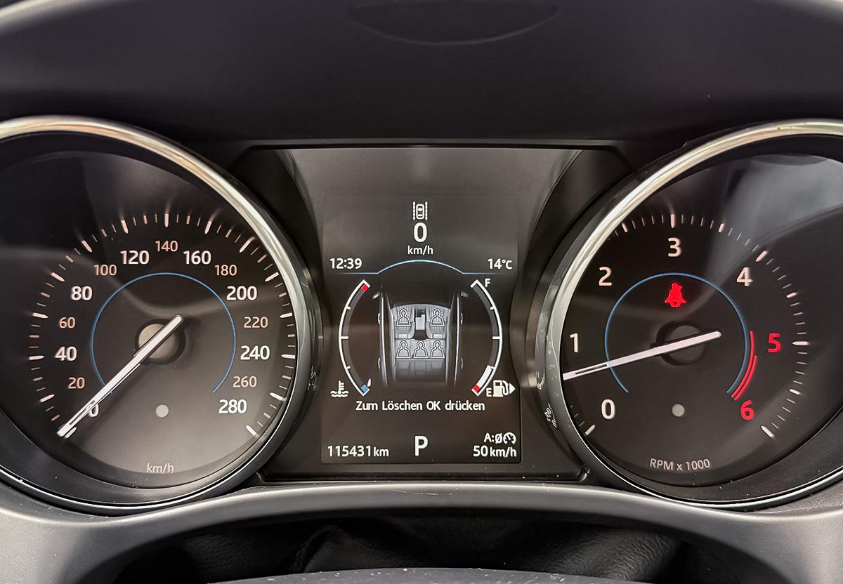 Jaguar F-Pace  Prestige 30d NAVI SHZ PANO MERIDIAN