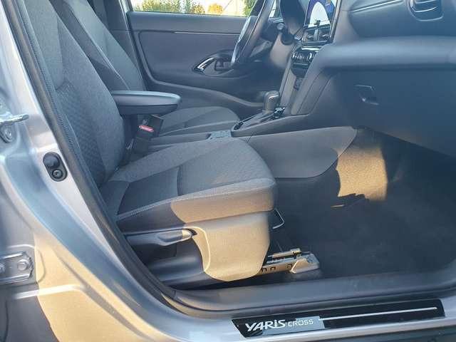 Toyota Yaris Cross Hybrid 130 1.5 VVT-i Team Deutschland