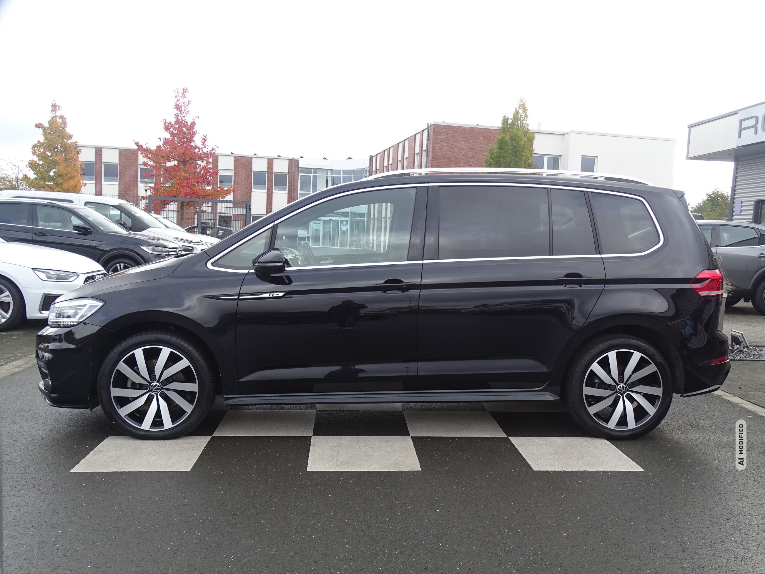 Volkswagen Touran 2.0 TDI Highline*R-LINE*DSG*PANO*LED*RFK*
