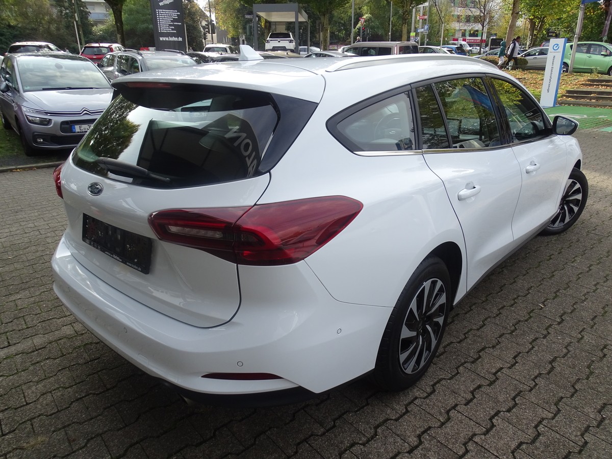 Ford Focus 1.5 EcoBlue Turnier Titanium 