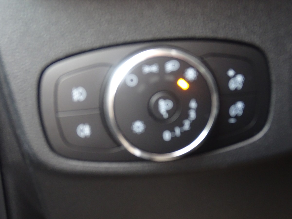 Ford Focus 1.5 EcoBlue Turnier Titanium 