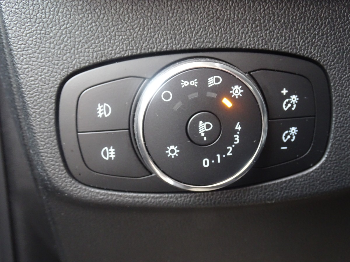 Ford Focus 1.5 EcoBlue Turnier Titanium 