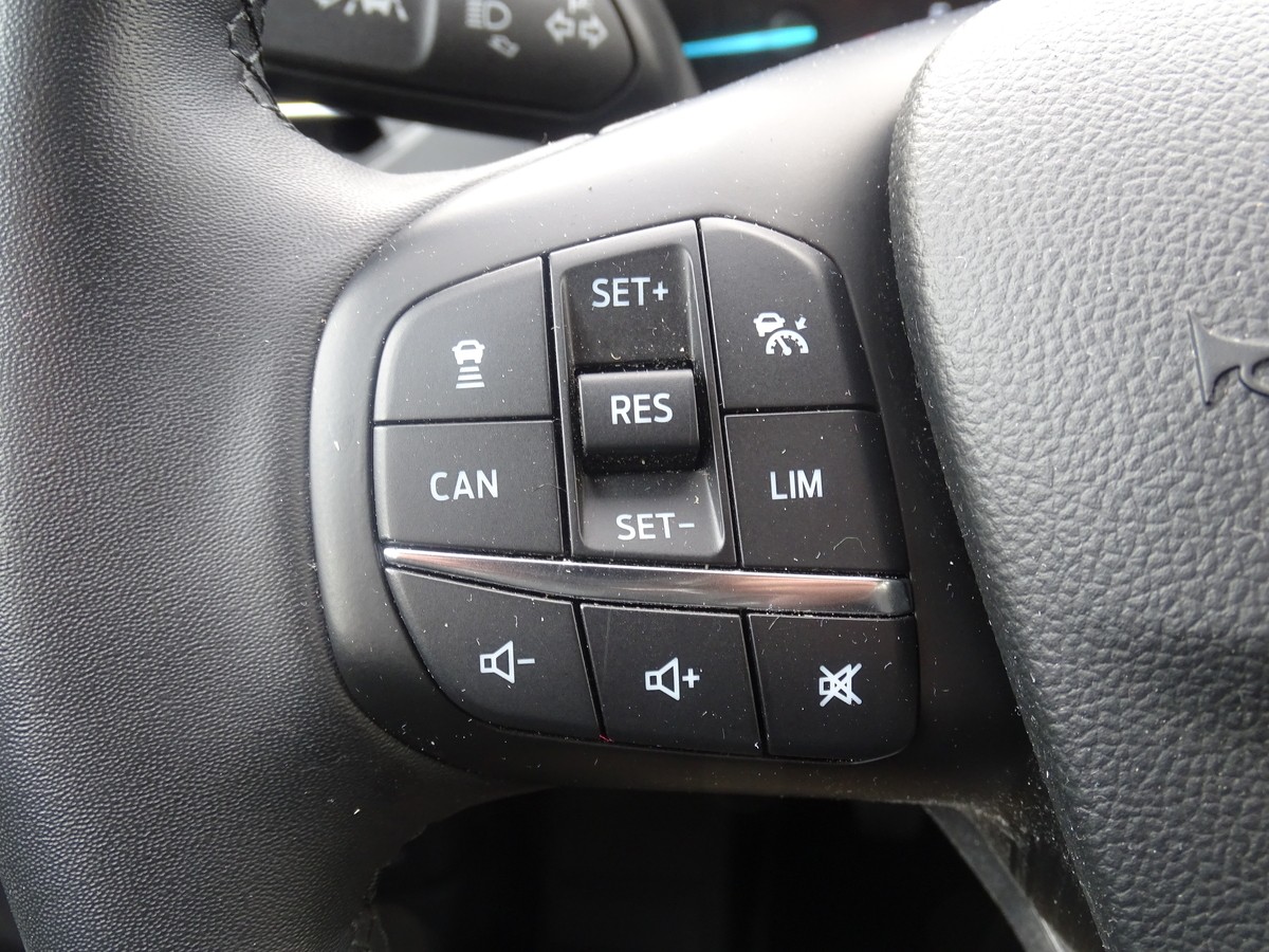 Ford Focus 1.5 EcoBlue Turnier Titanium 
