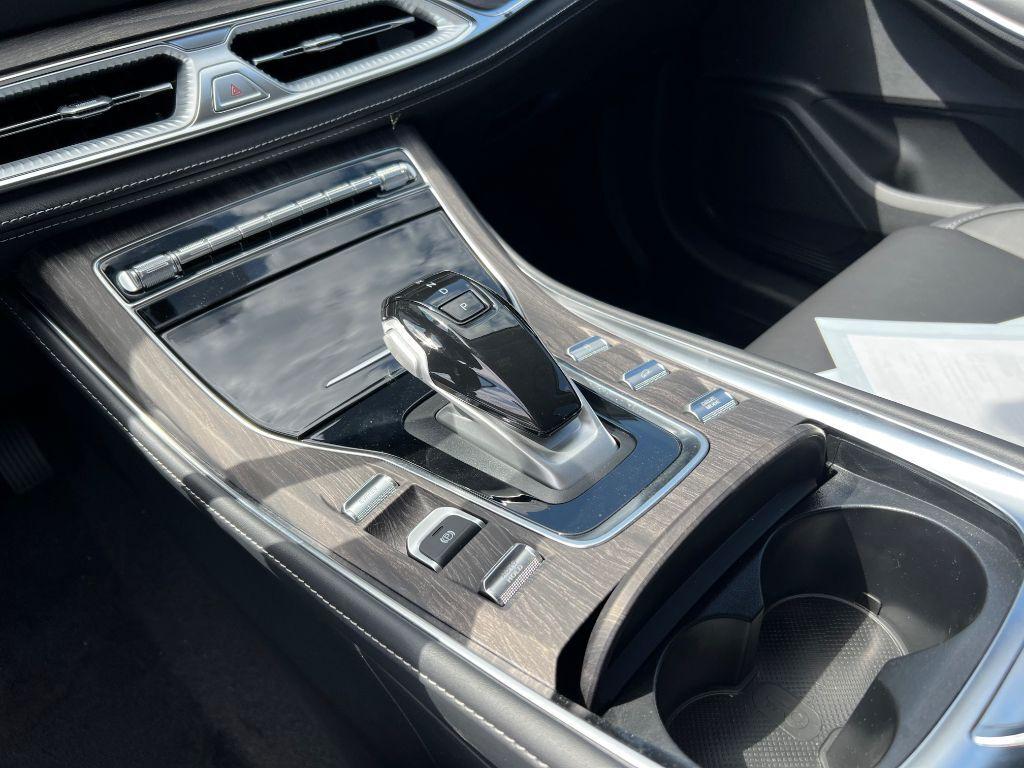 DFSK Fengon E5 PHEV*1,5l AT* Sitzheiz*PANO*360° CAM