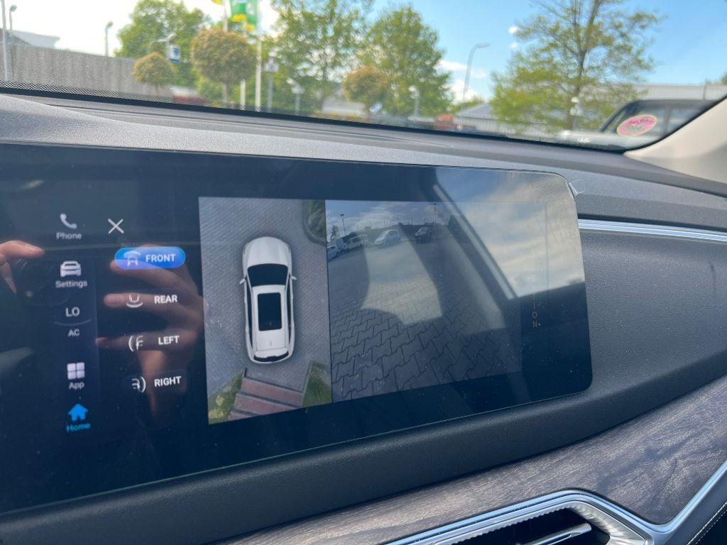 DFSK Fengon E5 PHEV*1,5l AT* Sitzheiz*PANO*360° CAM