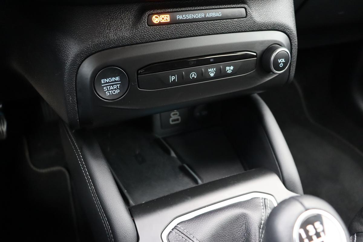 Ford Focus 1.0 EB mHEV*Titanium X*Kamera*ACC*