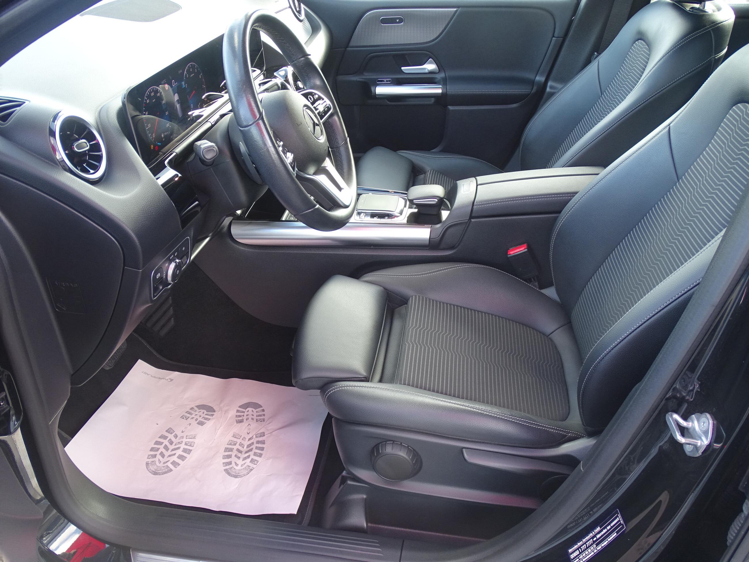 Mercedes-Benz B 180 7 GANG DCT*NAVI*GJR*SHZG*TEMP*LED*PDC*MFL