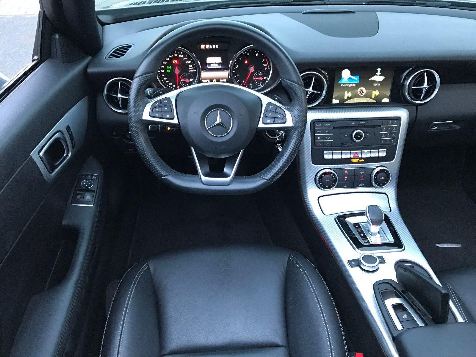 Mercedes-Benz SLC 200 ,Leder,Panor,Navi,LED,1Hd,Scheckheft!