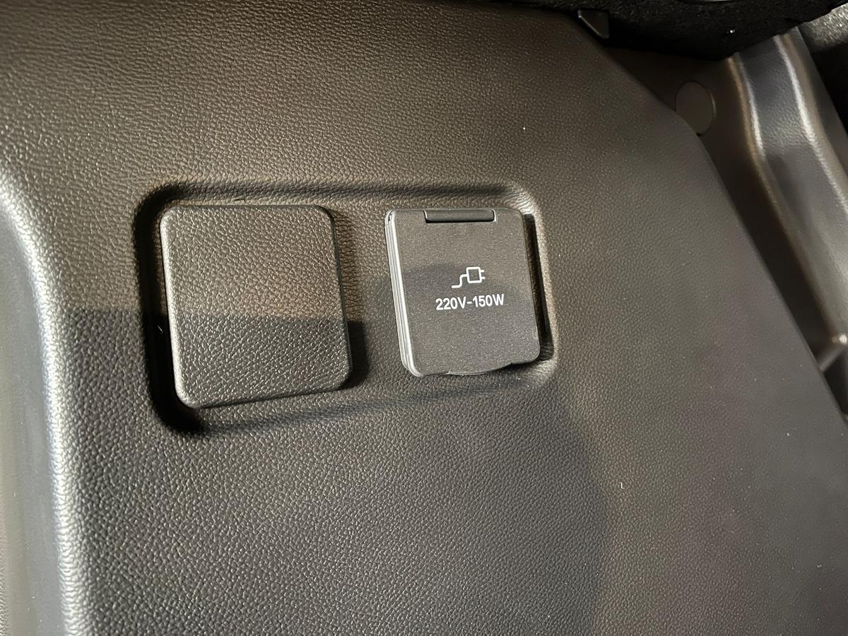 BAIC BJ30 4WD HEV Pano Leder LED sofort