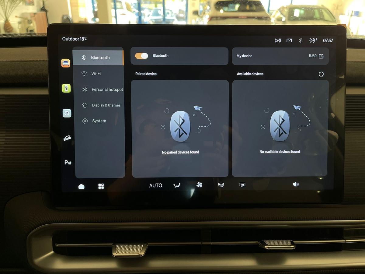 BAIC BJ30 4WD HEV Pano Leder LED sofort