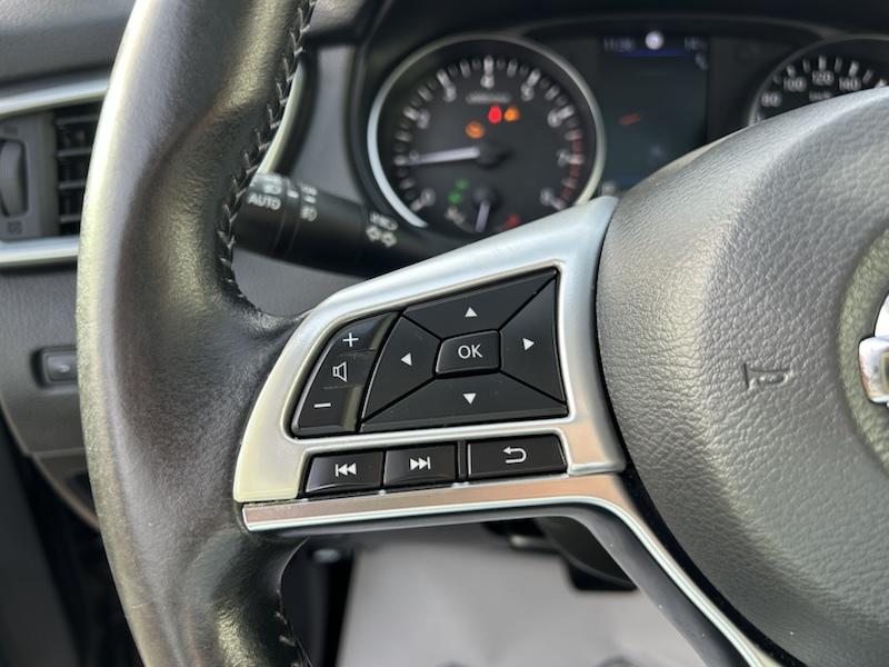 Nissan Qashqai 1,3 DIG-T DCT  N-MOTION LIMITED*NAVI*LED*SOUND*AHK