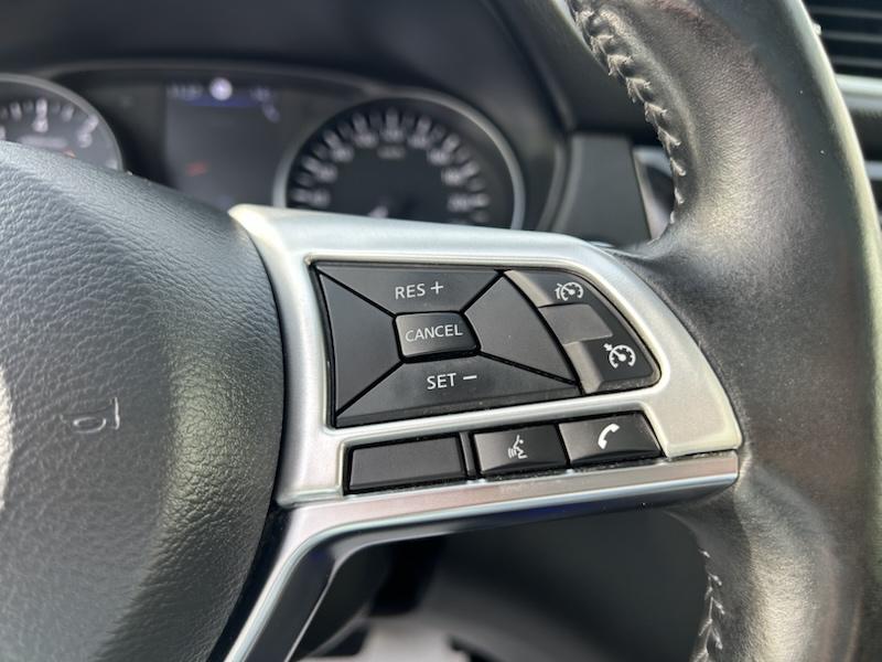 Nissan Qashqai 1,3 DIG-T DCT  N-MOTION LIMITED*NAVI*LED*SOUND*AHK