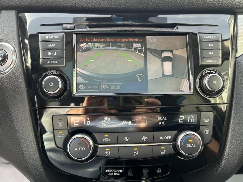 Nissan Qashqai 1,3 DIG-T DCT  N-MOTION LIMITED*NAVI*LED*SOUND*AHK