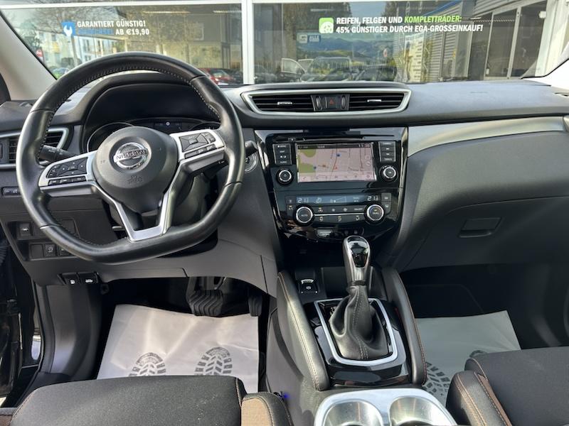 Nissan Qashqai 1,3 DIG-T DCT  N-MOTION LIMITED*NAVI*LED*SOUND*AHK