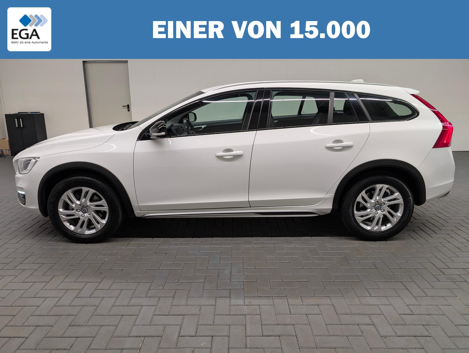 Volvo V60 Cross Country Bi-Xenon/Navi/SHZ/Kam/Tempom.