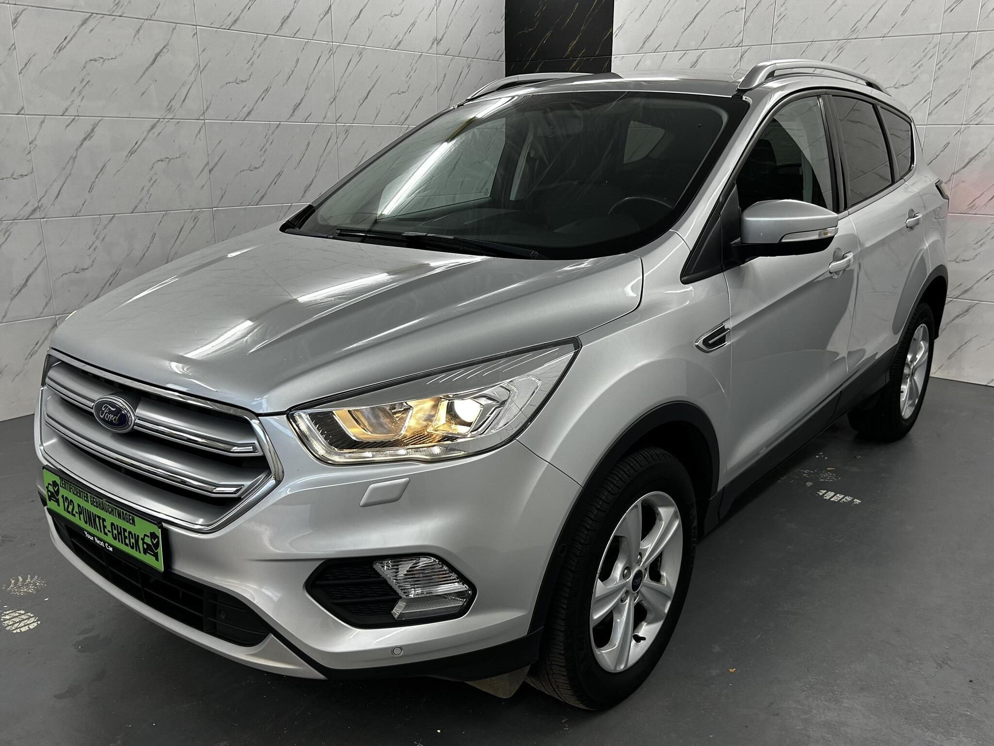 Ford Kuga AHK+Navi+Winter-Paket+Keyless Go+Temp+Touch