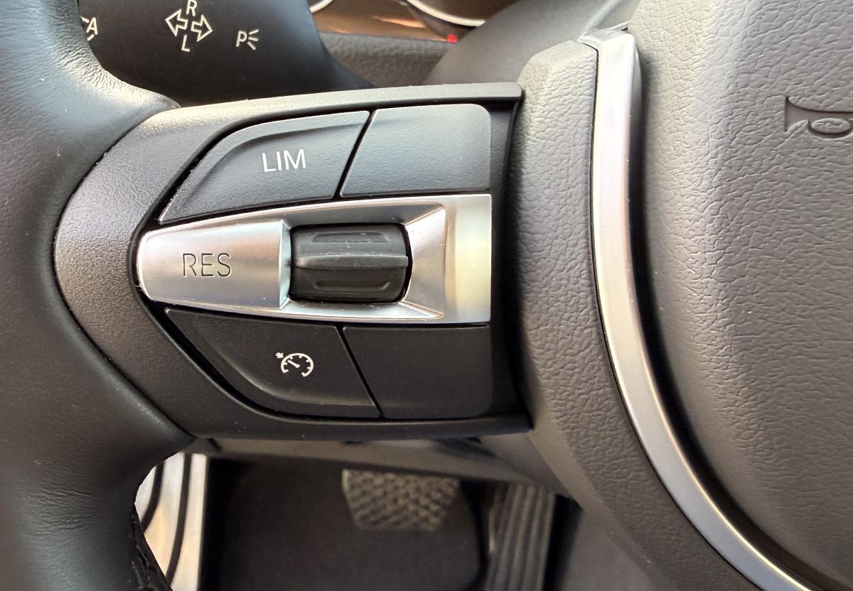 BMW 320 Gran Turismo  320d xDrive NAVI PANO SHZ 