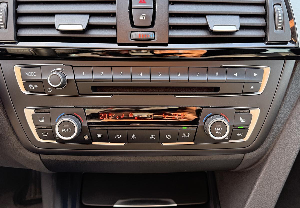 BMW 320 Gran Turismo  320d xDrive NAVI PANO SHZ 