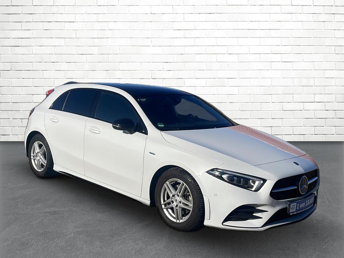 Mercedes-Benz A 180 Edition 2021 *LED*SHZ*AUT*Navi*RFK*