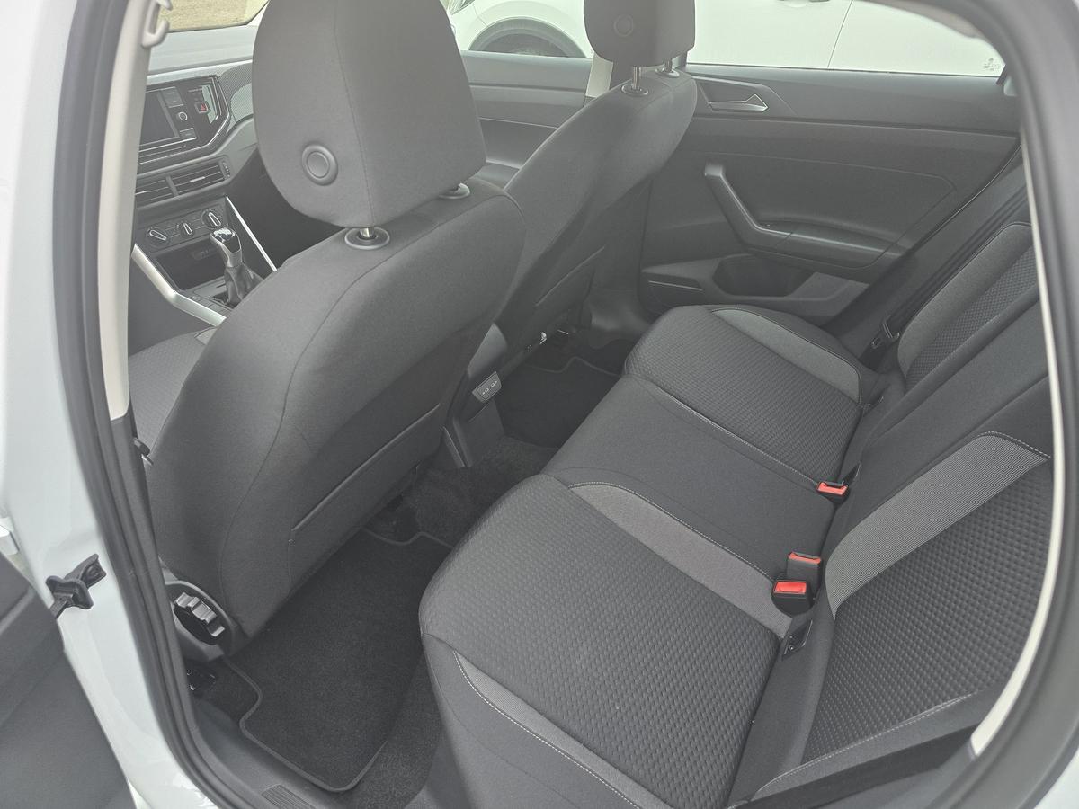 Volkswagen Polo 1.0 Life MPI BMT 5-T. Klima  LED Allwetterreifen