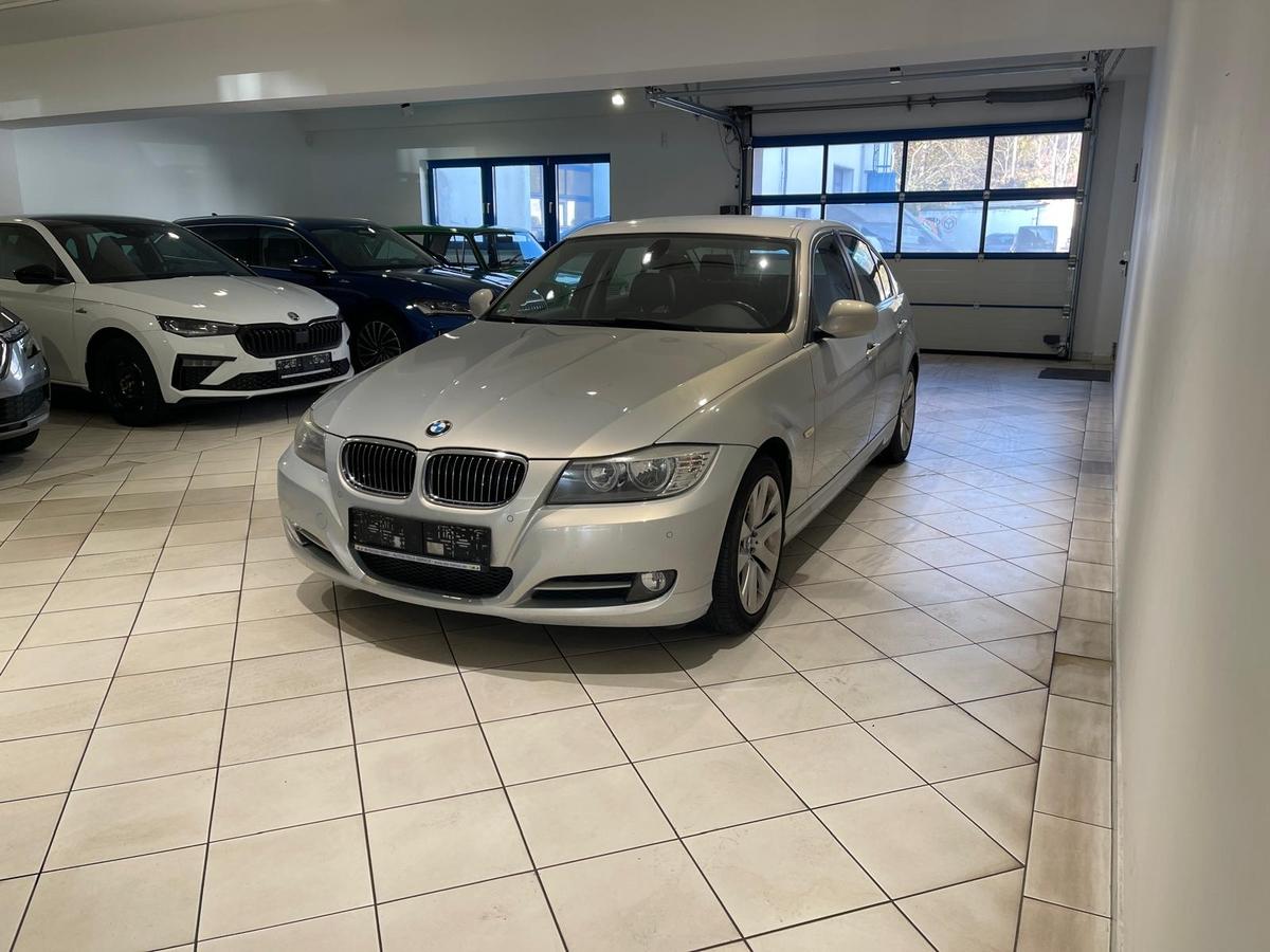 BMW 320 d xDrive Automatik SHZ PDC Leder AHK