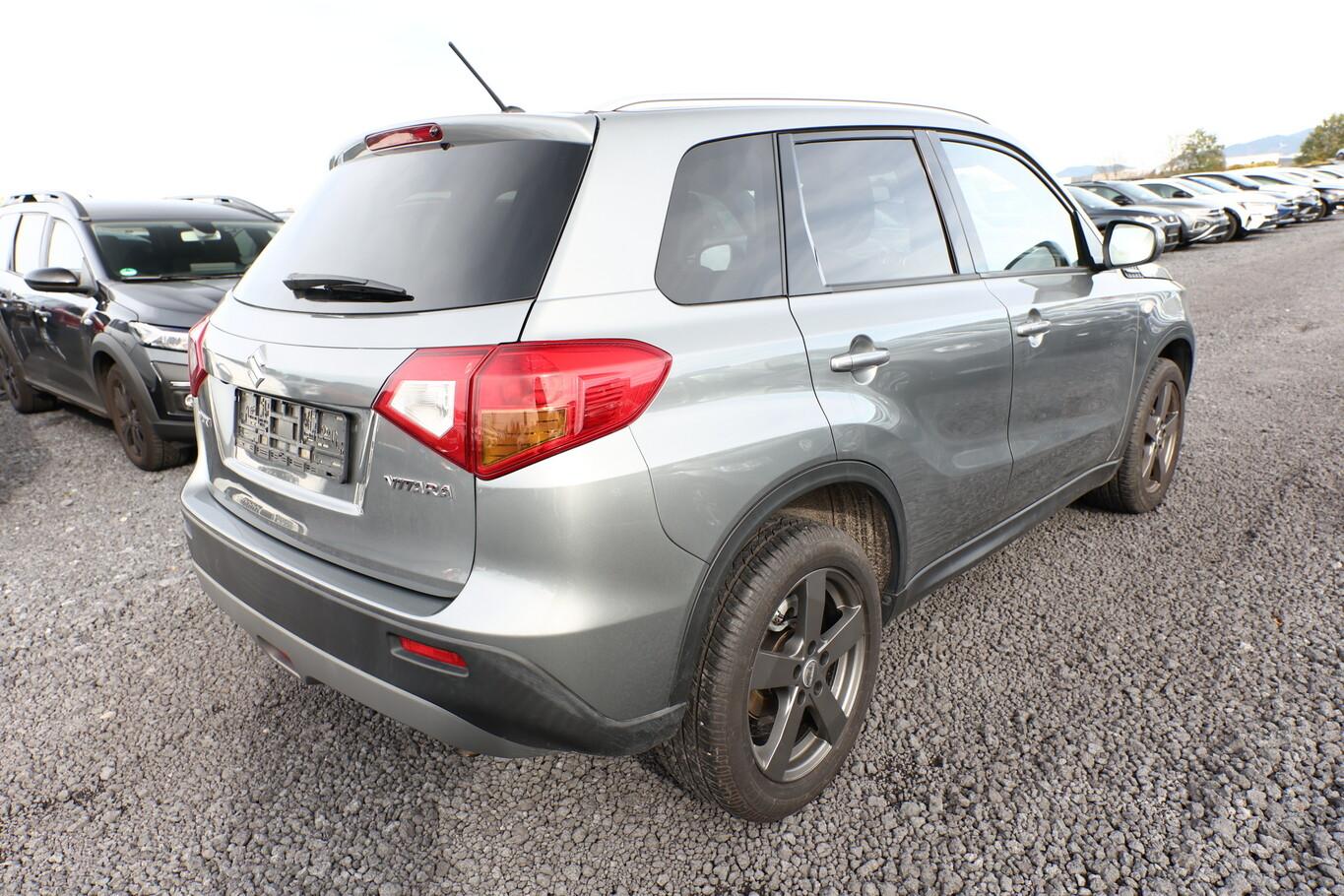 Suzuki Vitara 1.6 120 Aut. Comfort Kam SHZ Temp LM17Z