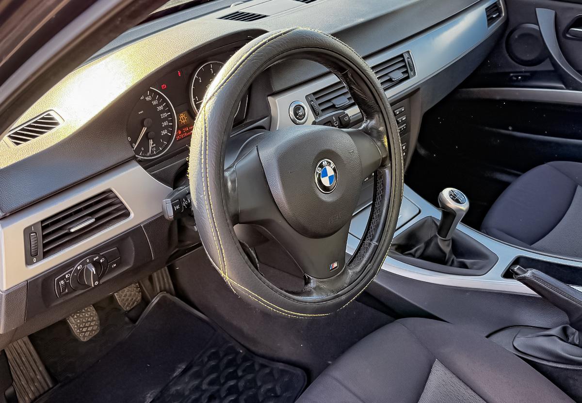 BMW 320 d E90 LIMO PDC KLIMA