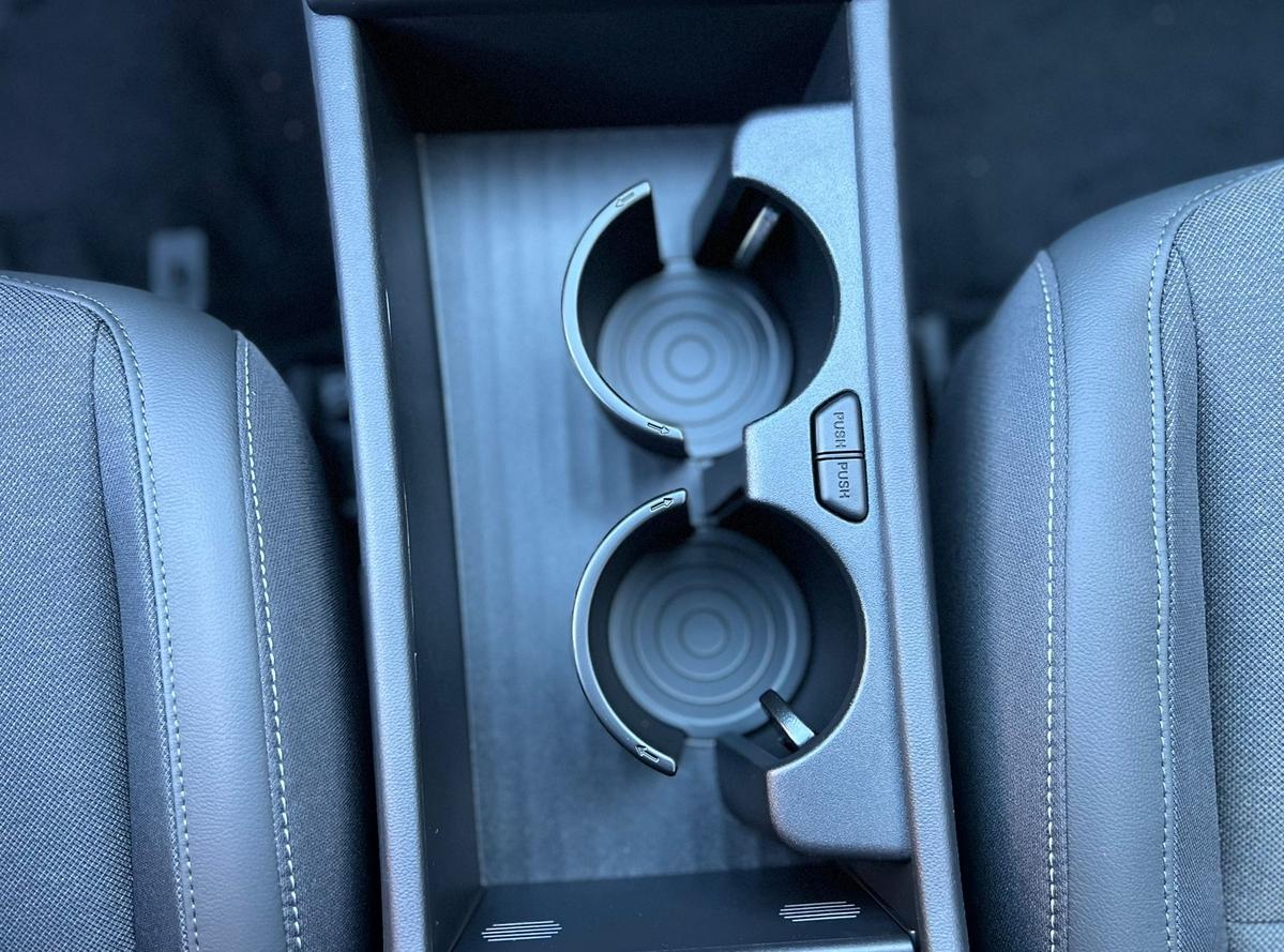 Hyundai KONA 1.6 GDI Trend Hybrid 2WD - El.Heckkl.- Navi