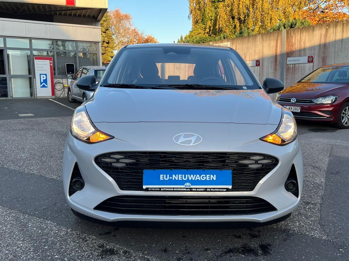 Hyundai i10 1.0 Comfort - Klima - Navi - R.Kam - PDC  