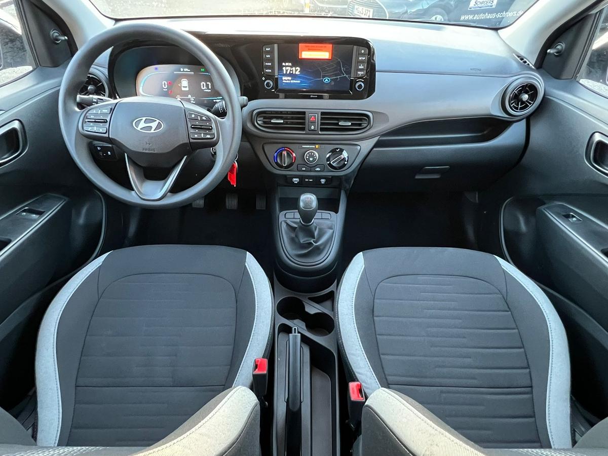 Hyundai i10 1.0 Comfort - Klima - Navi - R.Kam - PDC  