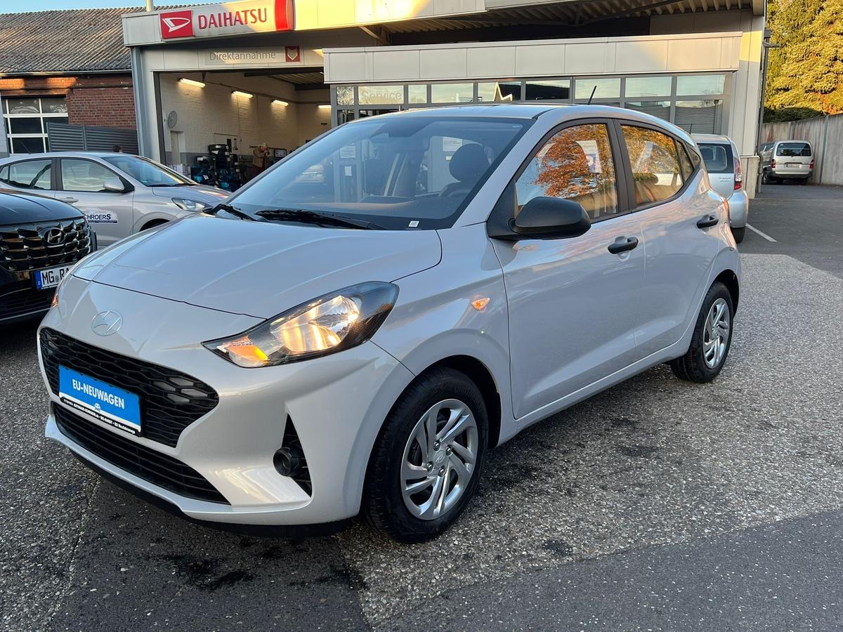 Hyundai i10 1.0 Comfort - Klima - Navi - R.Kam - PDC  