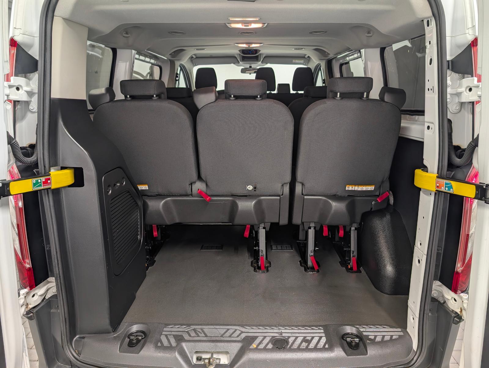 Ford Transit Custom 9-Sitzer/Xenon/PDC/Kam/AHK/Tempom