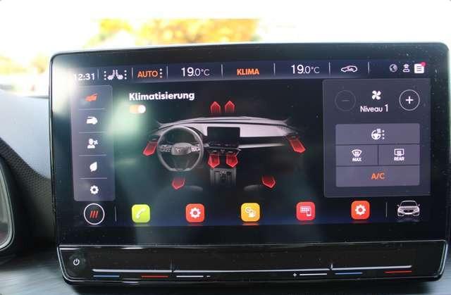 Cupra Leon 1.5 eTSI Navi LED Kamera ACC Winterpaket Carplay D
