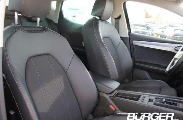 Cupra Leon 1.5 eTSI Navi LED Kamera ACC Winterpaket Carplay D