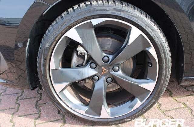 Cupra Leon 1.5 eTSI Navi LED Kamera ACC Winterpaket Carplay D