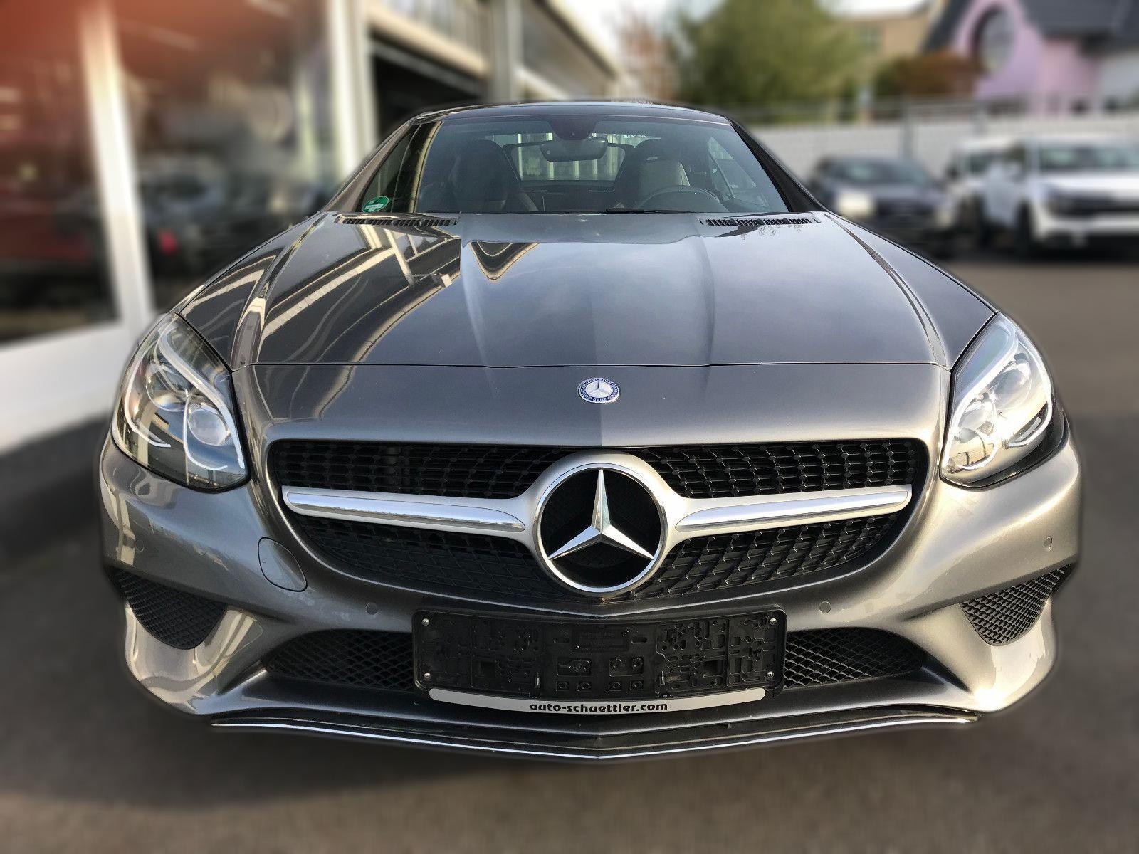 Mercedes-Benz SLC 200 ,Leder,Panor,Navi,LED,1Hd,Scheckheft!