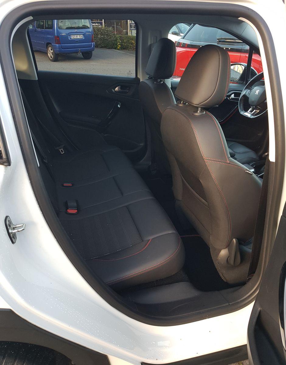 Peugeot 2008 1.2 PureTech Allure GT-LINE++RFK++NAVI++EPH