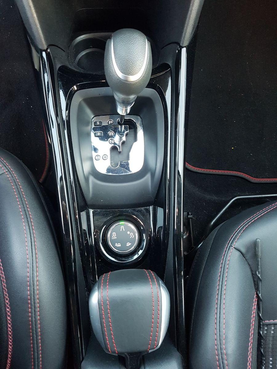 Peugeot 2008 1.2 PureTech Allure GT-LINE++RFK++NAVI++EPH